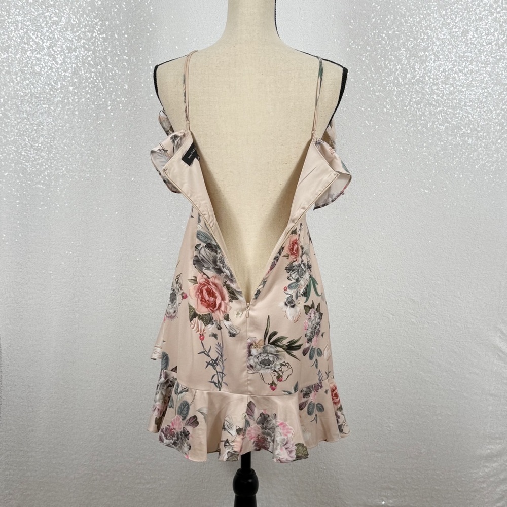 Revolve Majorelle Salsa Dress in Pink Bellbird size small Ruffle Cold Shoulder - Picture 10 of 16